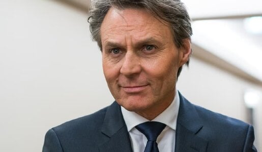 Wolfgang Bahro legt eine GZSZ-Pause ein. | © RTL